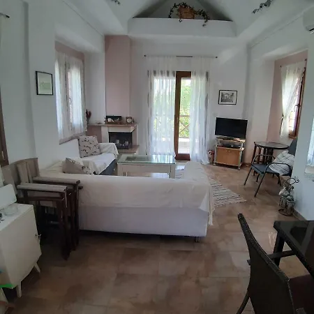 Evgenia Maisonette * Ierissos