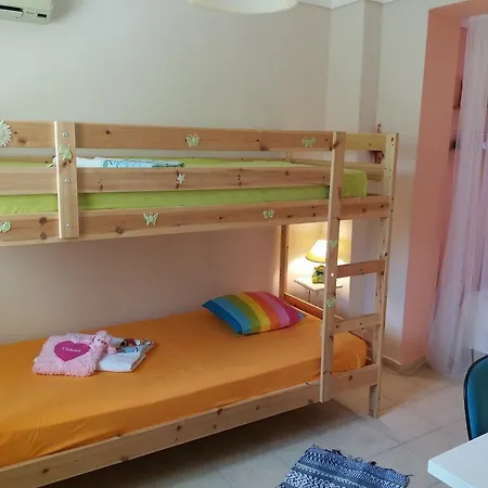 בית נופש Evgenia Maisonette לריסוס